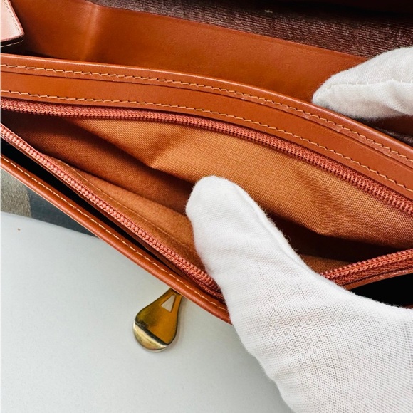 Fendi Pequín Striped Black and Brown Long Wallet with Gold Clasp - Picture 6 of 10